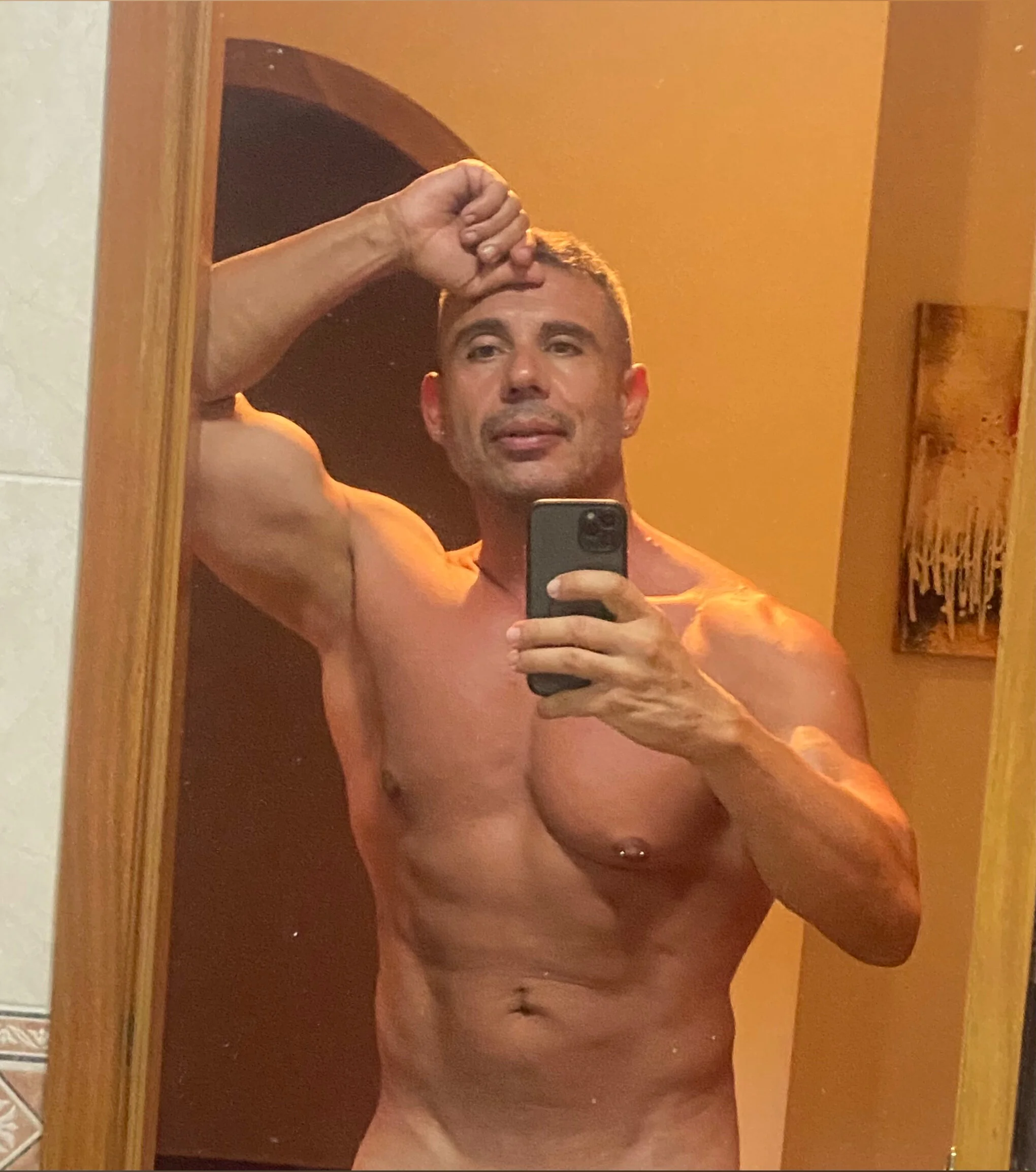 Muscleboy42 OnlyFans leaks