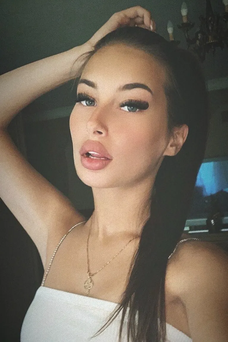 Aimee OnlyFans leaks