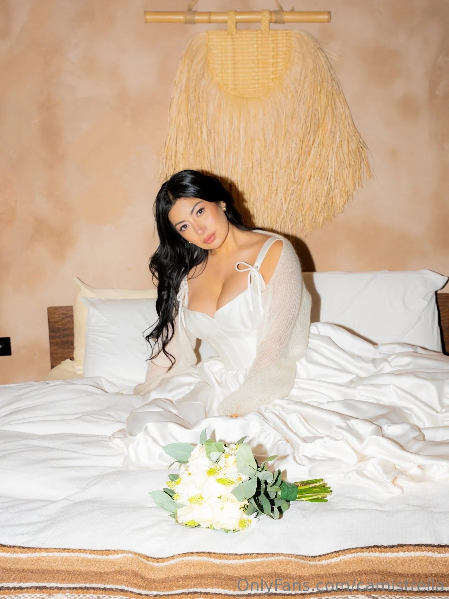 Cami Strella photo #15