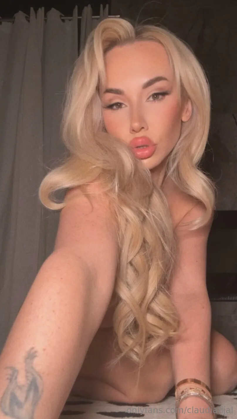 💋Claudia photo #1