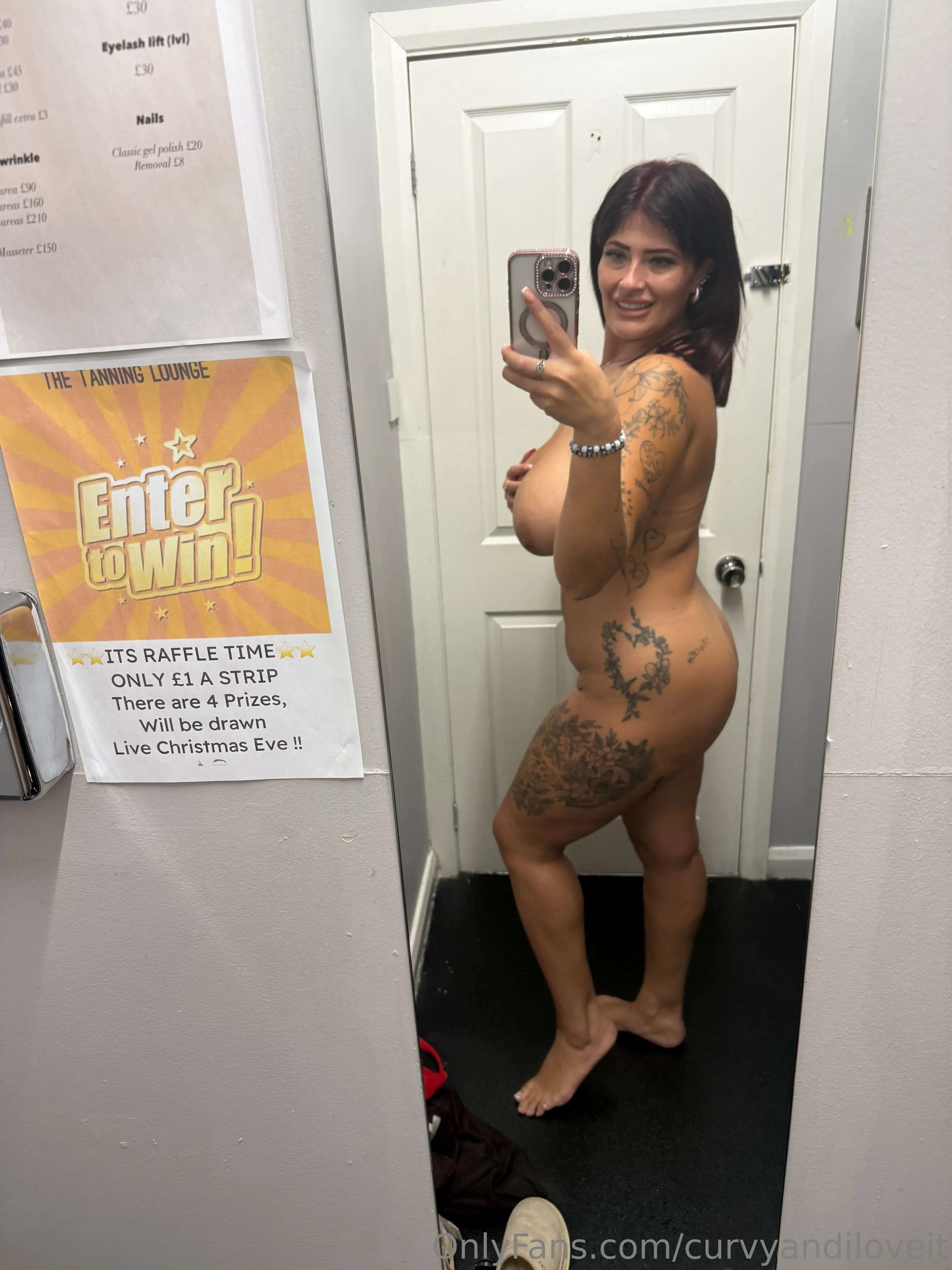 Curves and she loves them 🫶 photo #60