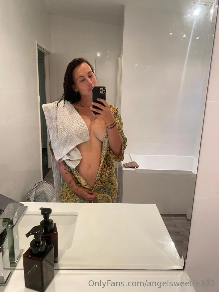Angelsweetie photo #10