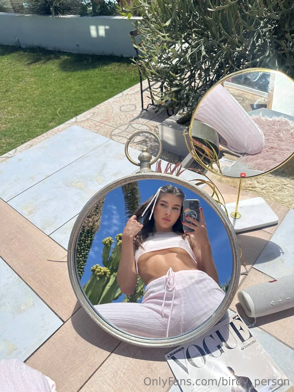 Ellie Bird 🪽 photo #38