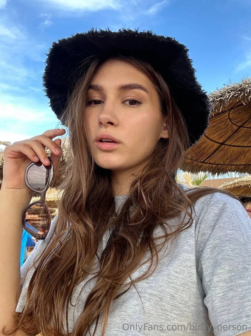 Ellie Bird 🪽 photo #7