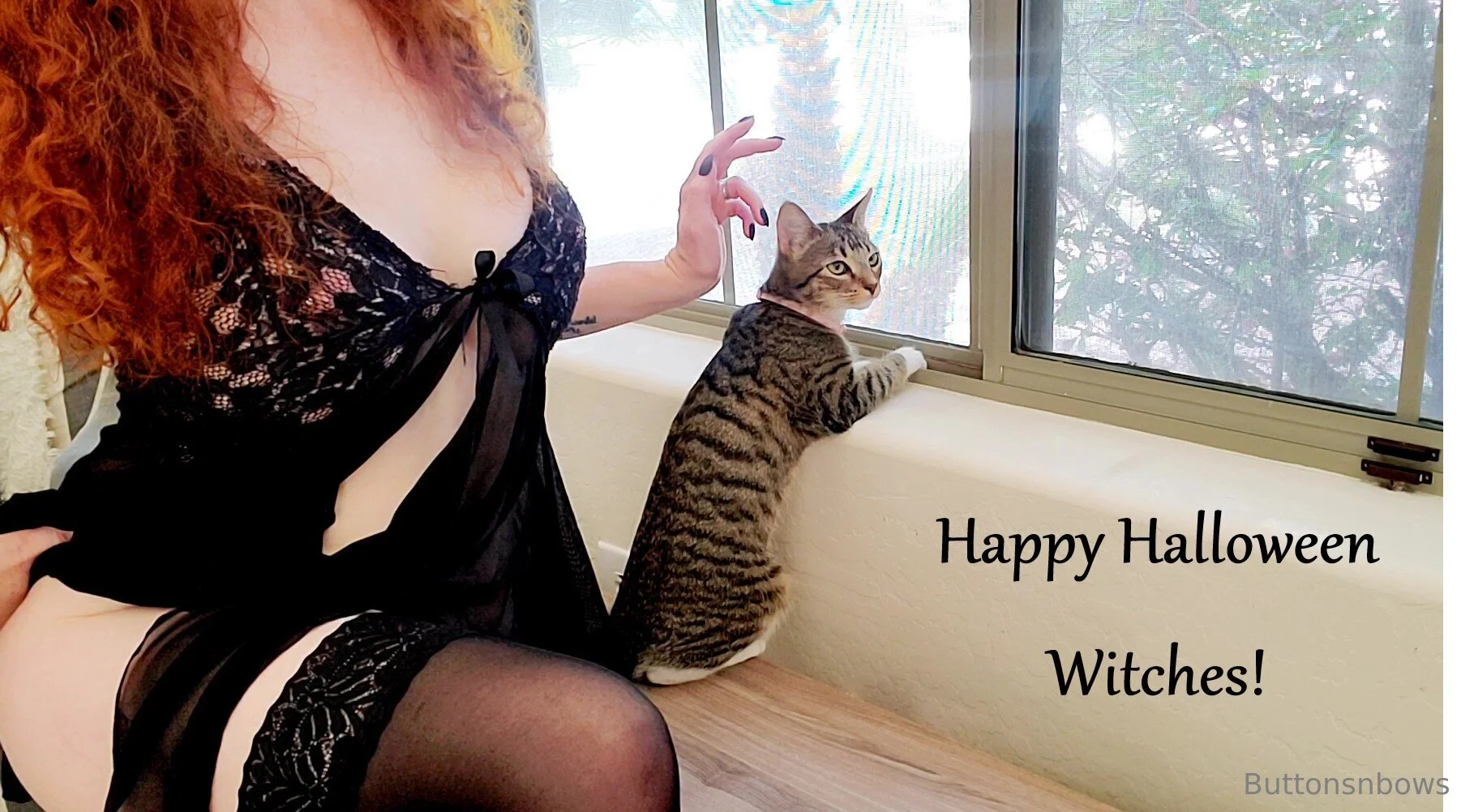 Buttonsnbows photo #13