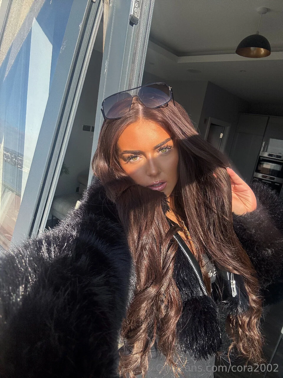 Cora | 4'9 photo #46