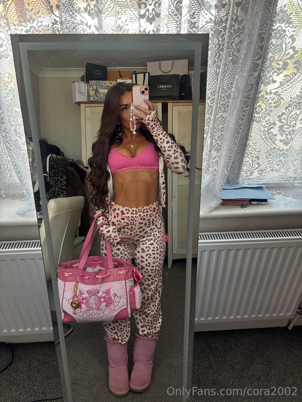 Cora | 4'9 photo #32