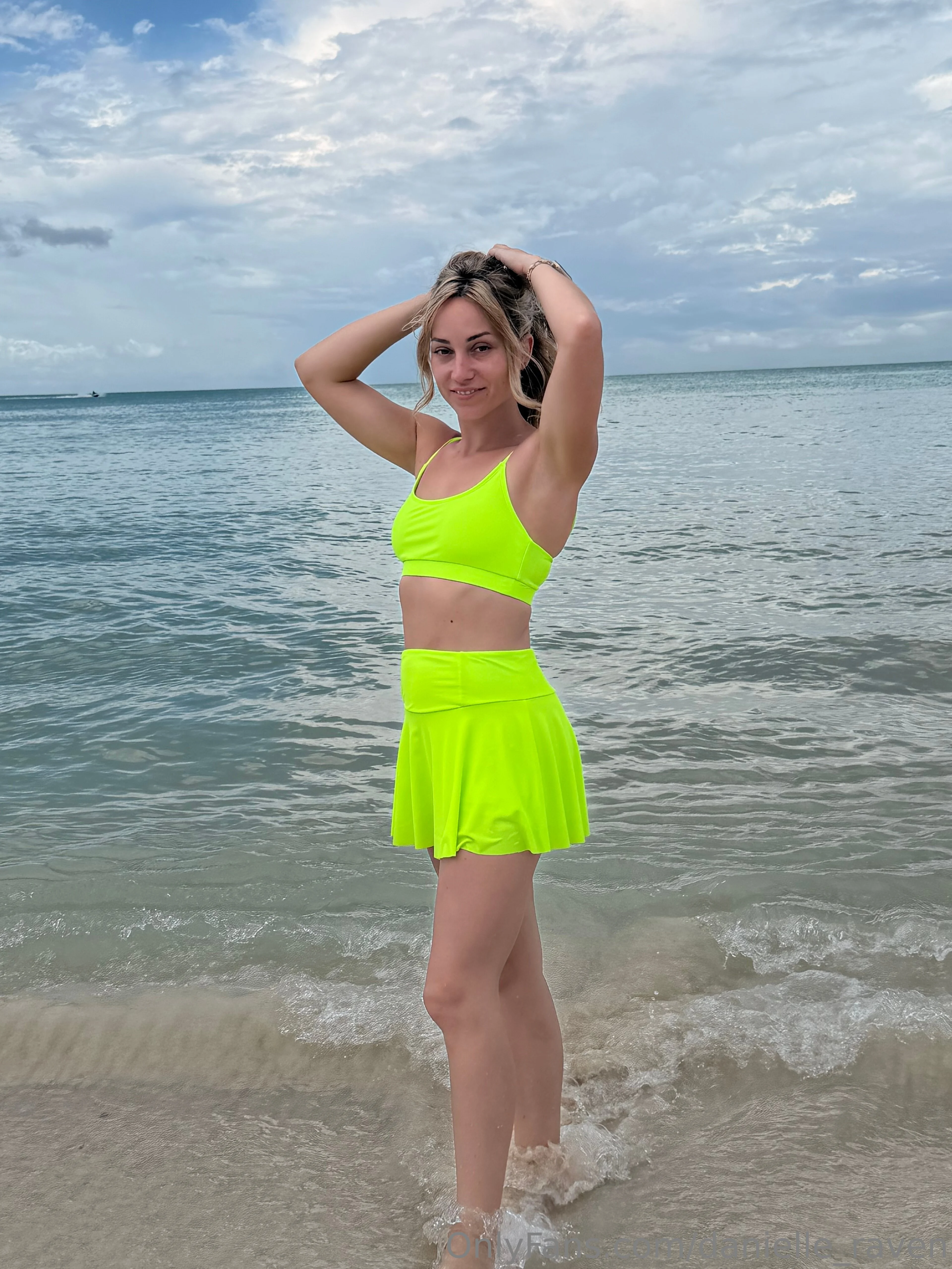 💋 Danielle photo #1