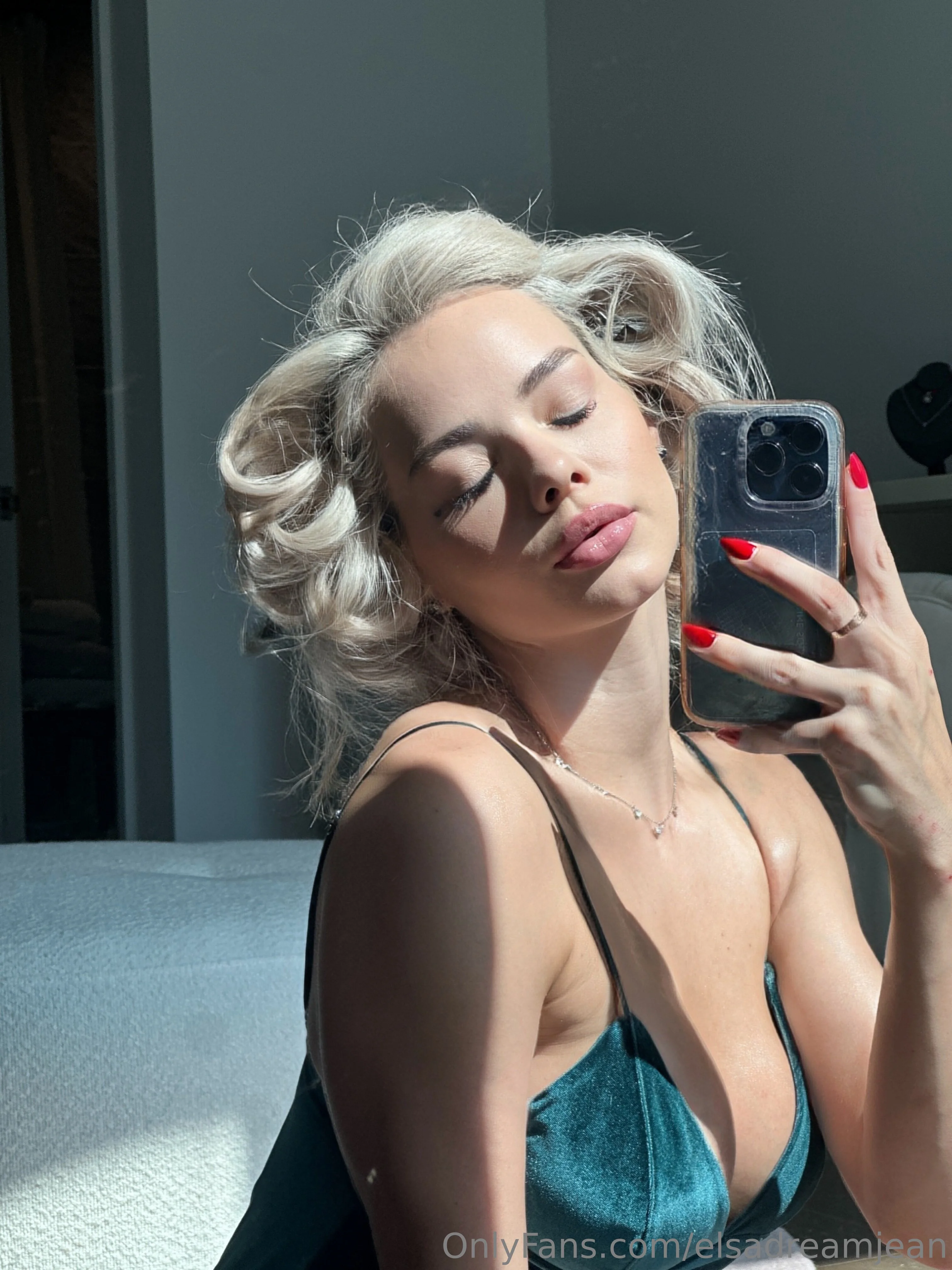 Elsa Jean 🩷 photo #15