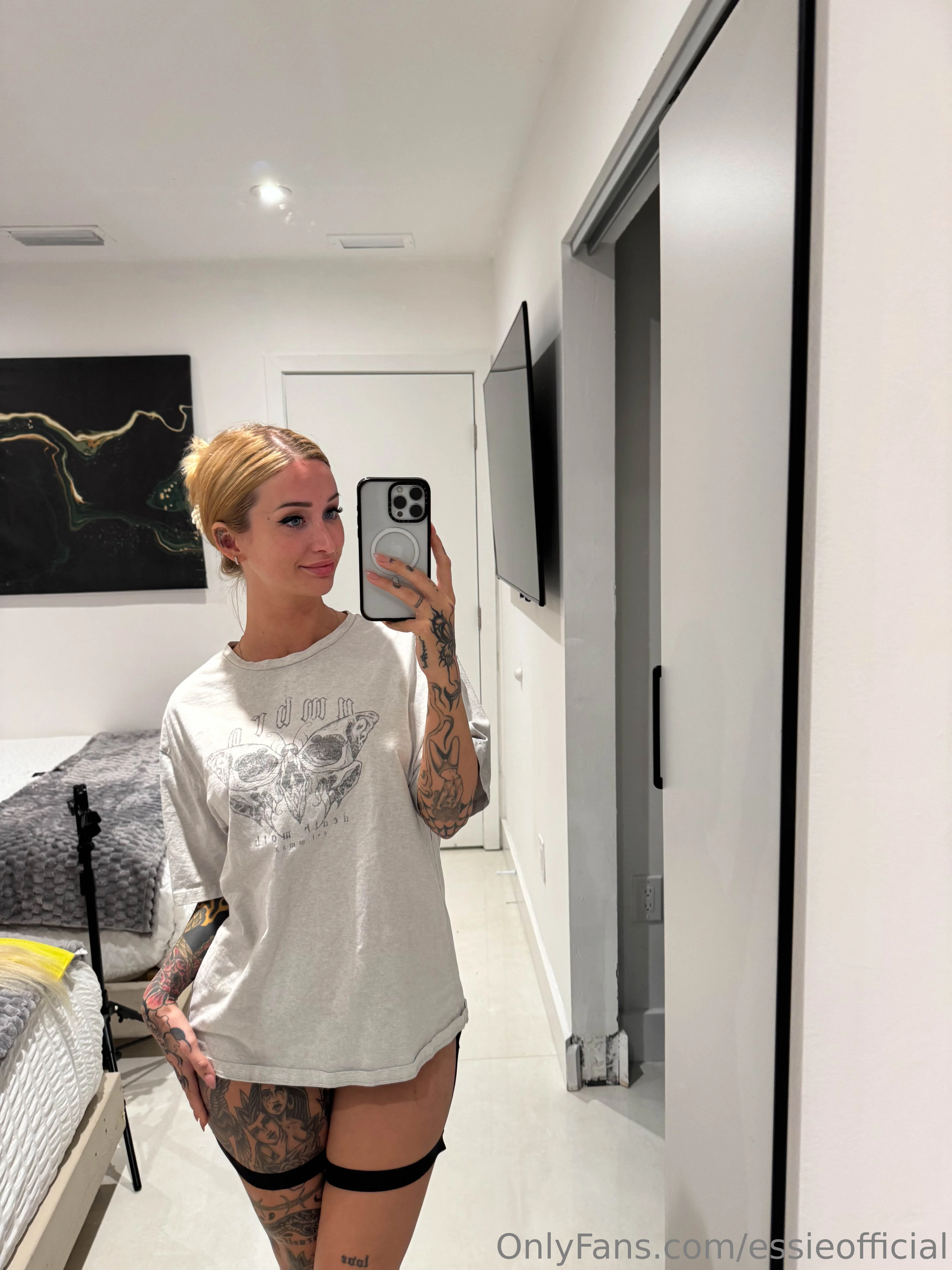 Essie 🌼 photo #11