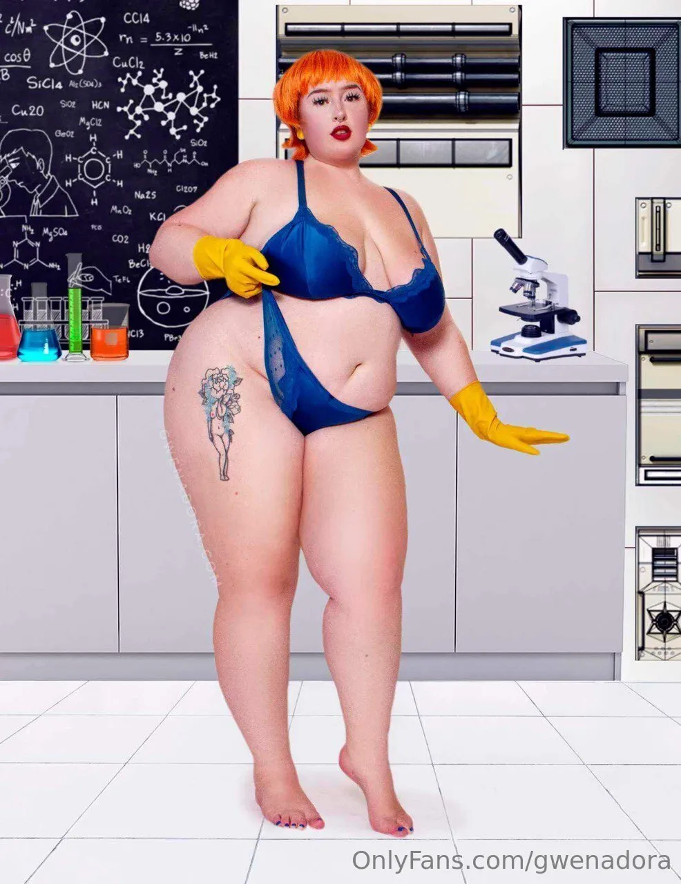 Gwen Adora photo #50