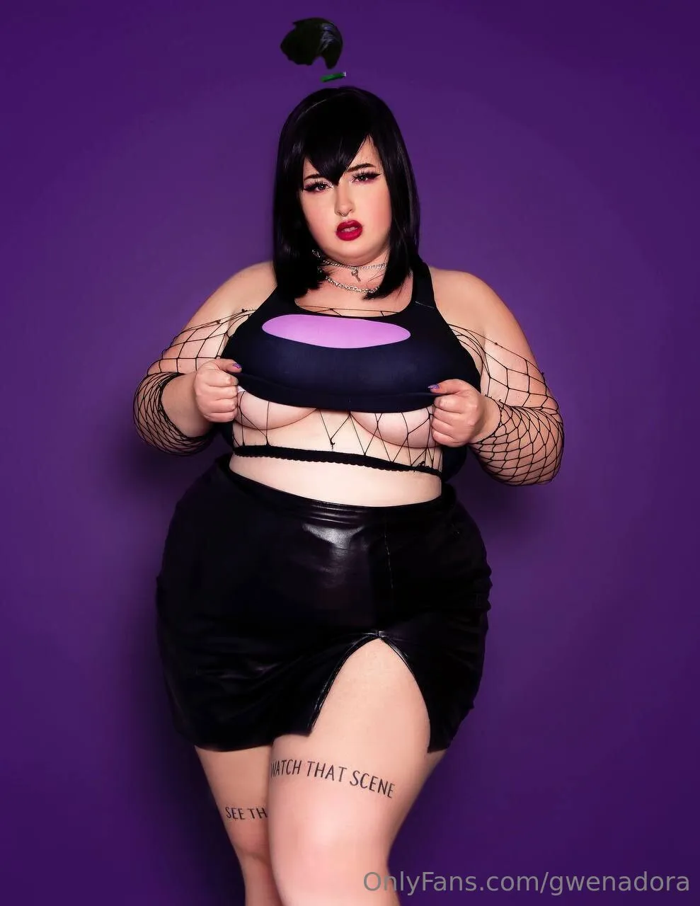 Gwen Adora photo #35