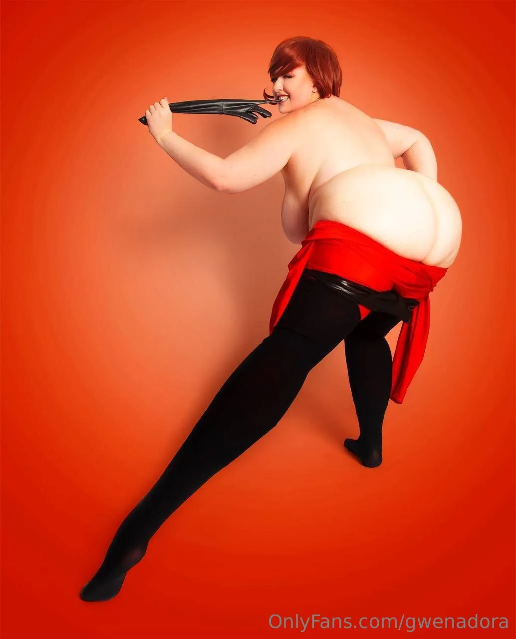 Gwen Adora photo #11