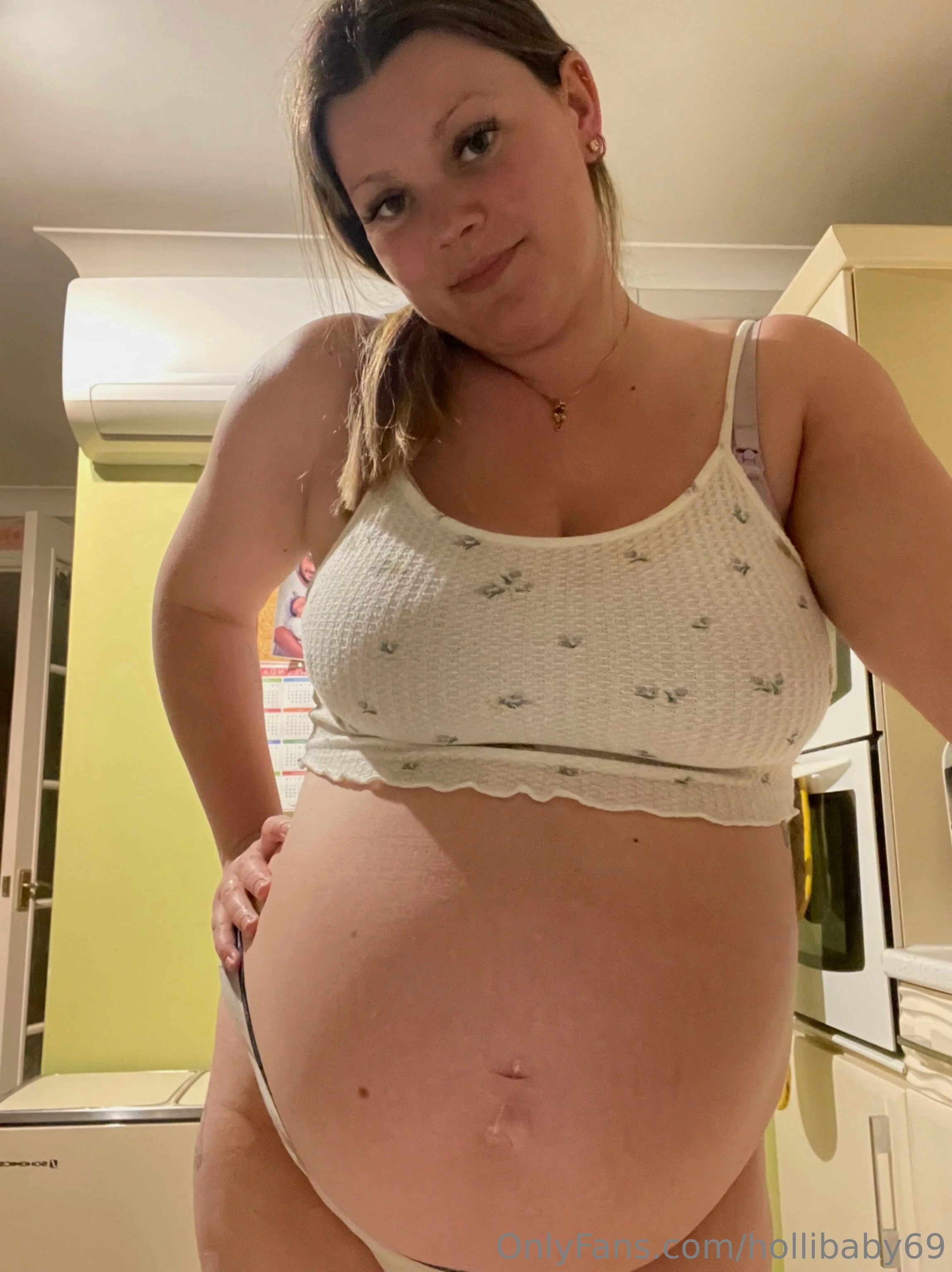 Milk Mommy Holli 🍼 photo #14