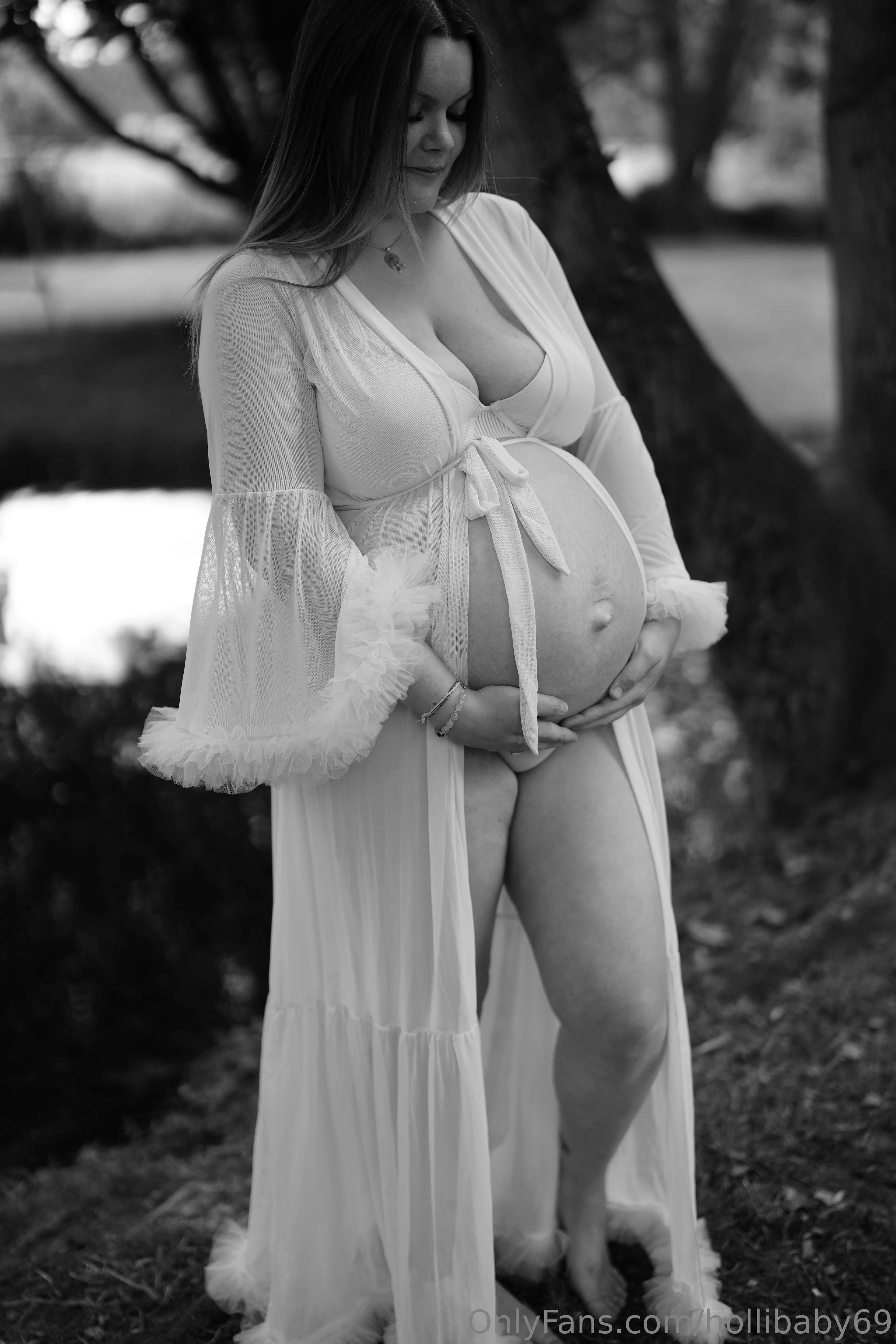 Milk Mommy Holli 🍼 photo #4