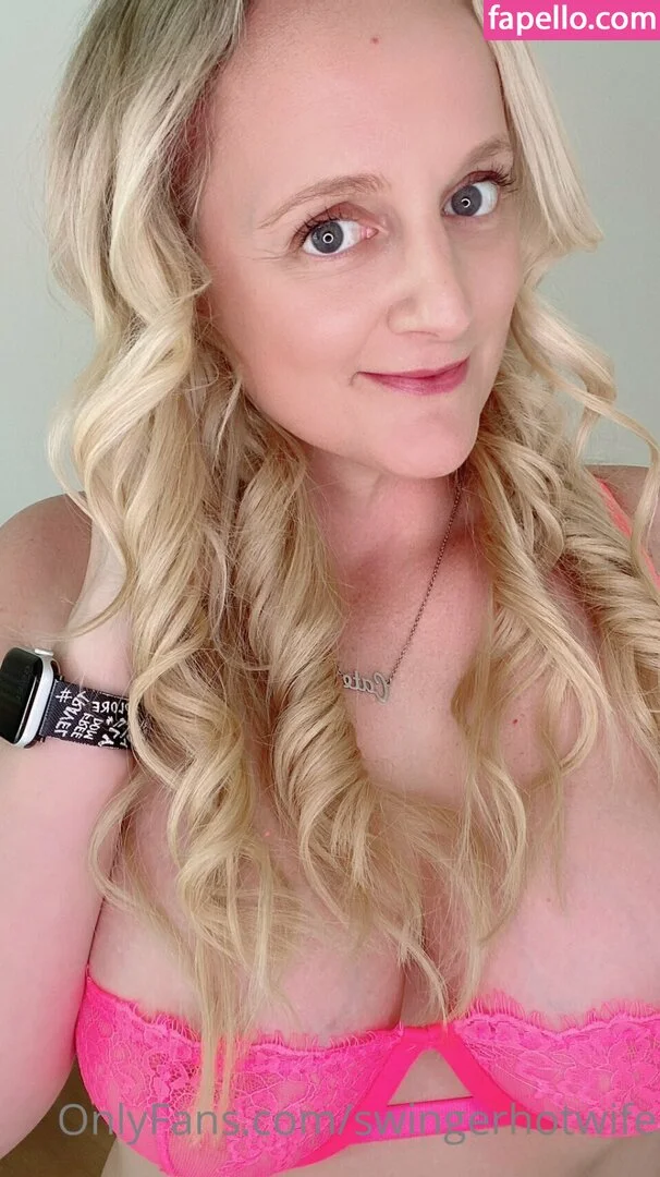 Aussie Cate photo #9