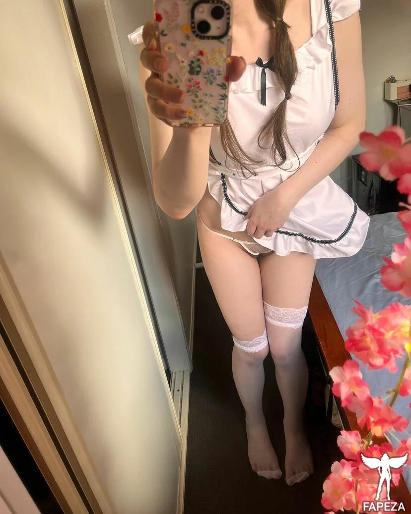 Rose Hathaway photo #2