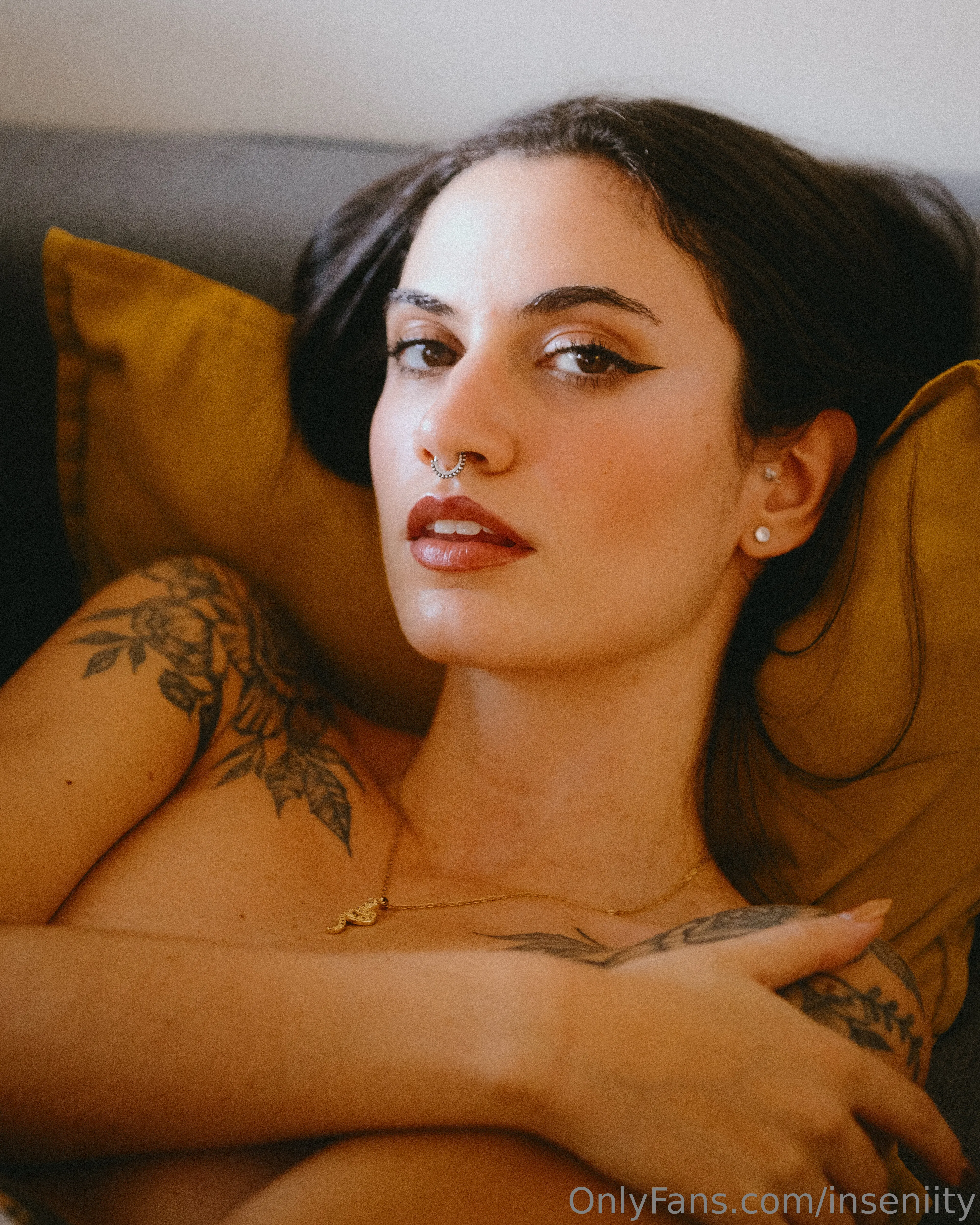 𝕾𝖊𝖓𝖞 photo #26