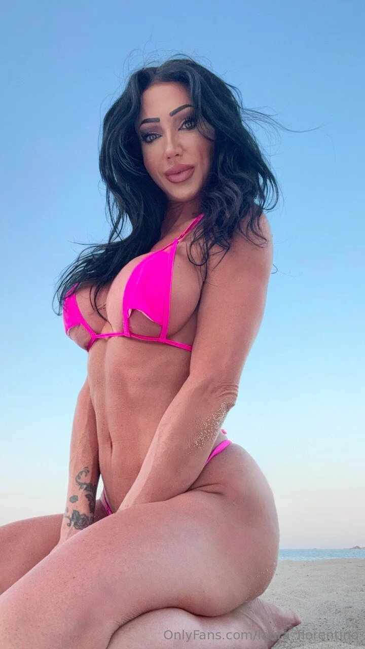 LAURA⭐️ photo #25