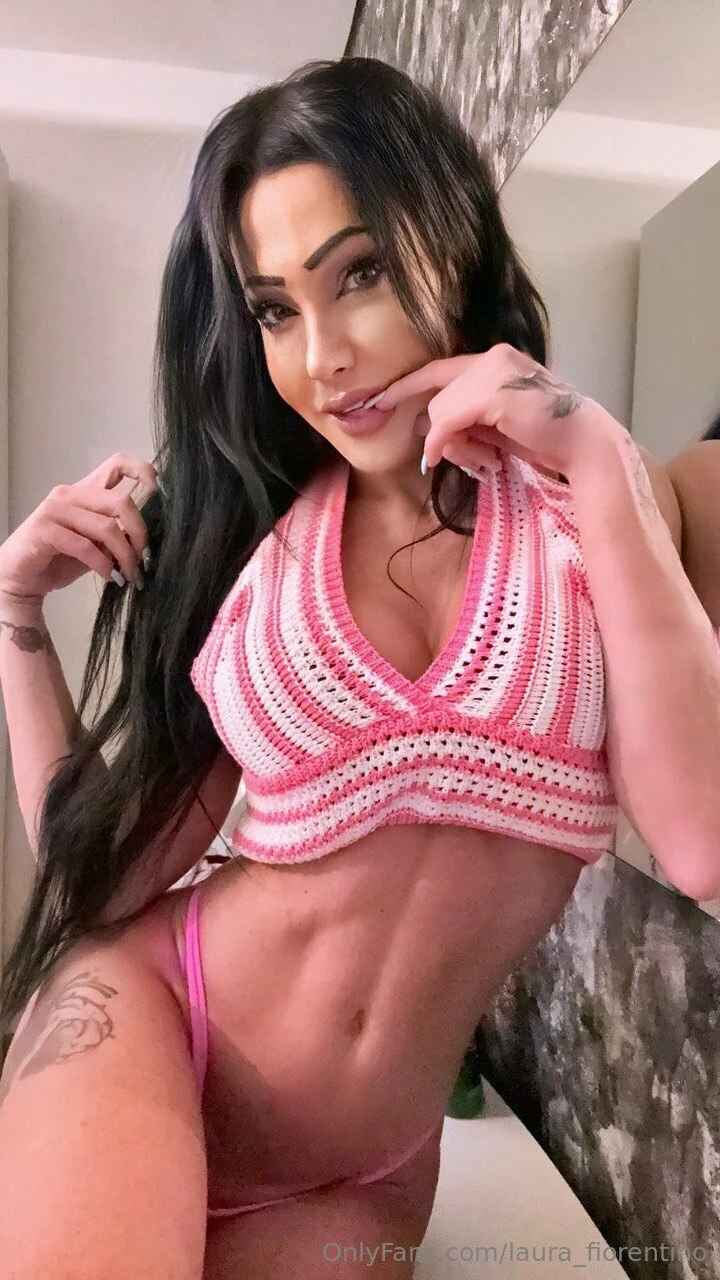 LAURA⭐️ photo #9