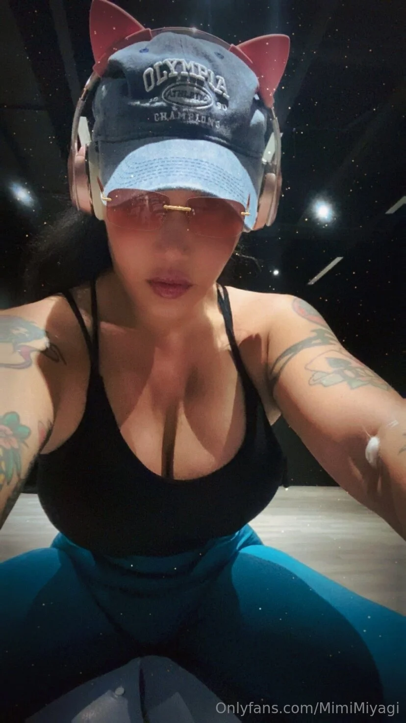 Asian P🤩rnstar Mimi Miyagi photo #8