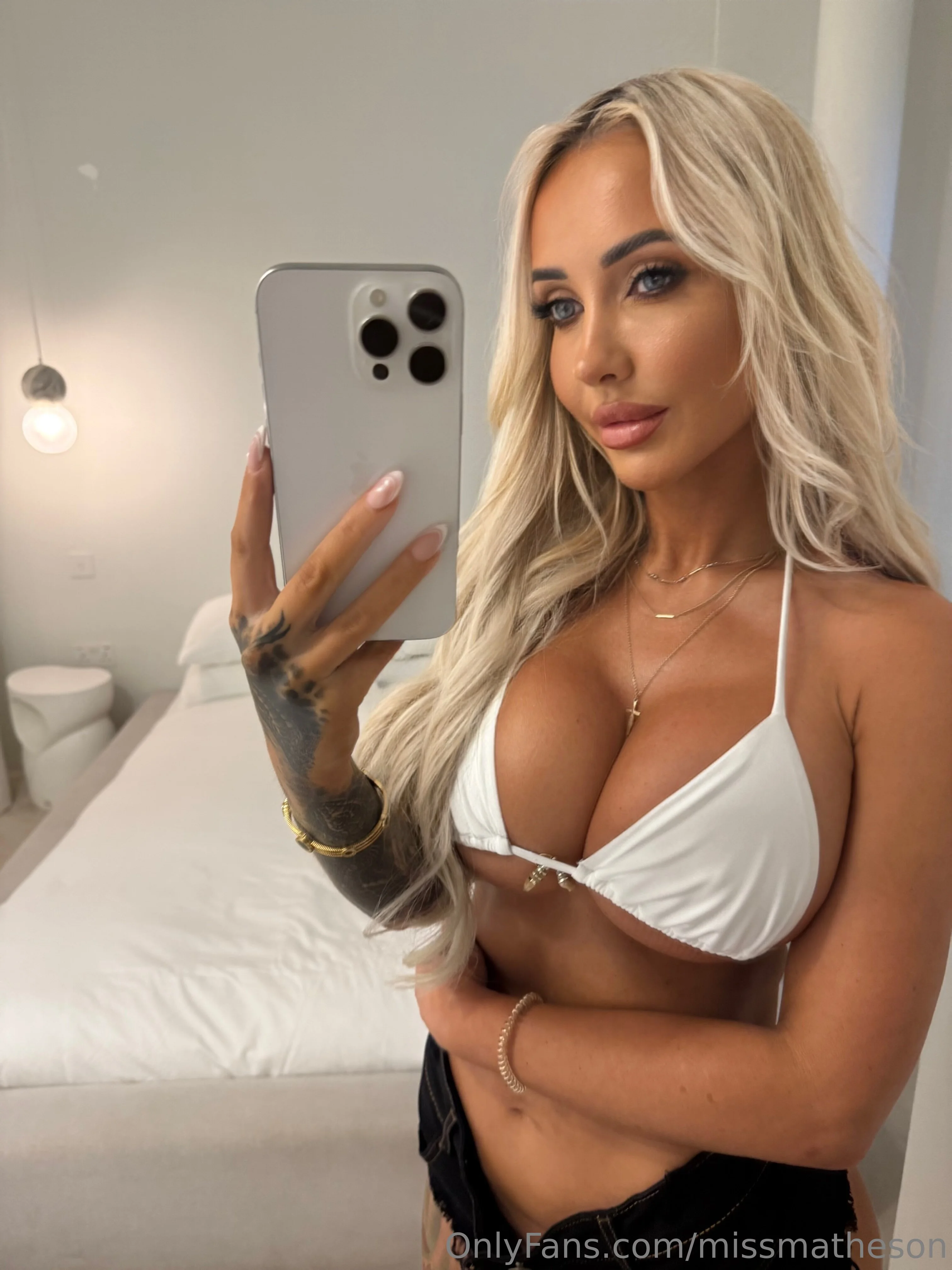 Miss Matheson 🍒 photo #19