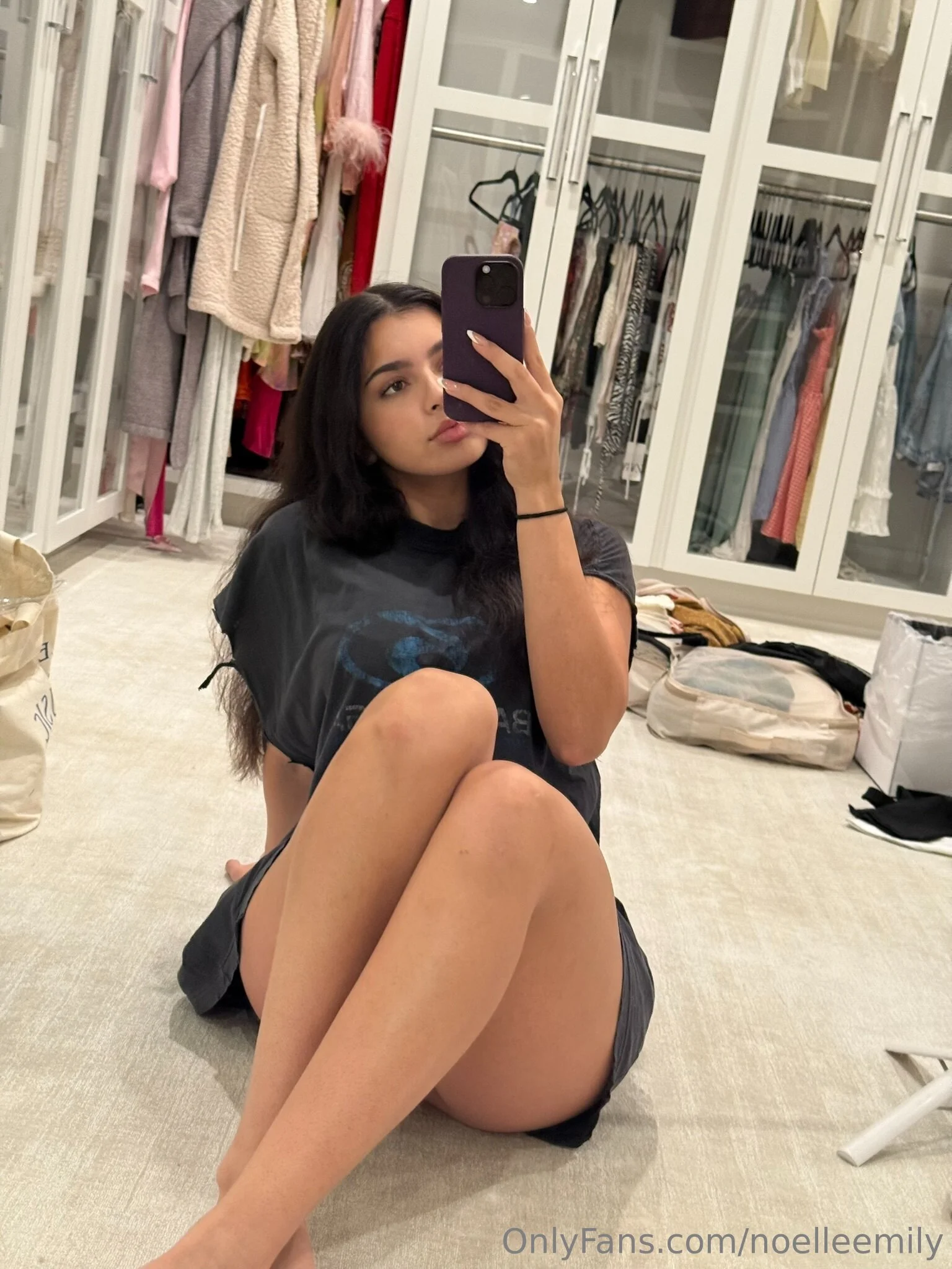 Noelle Emily photo #29