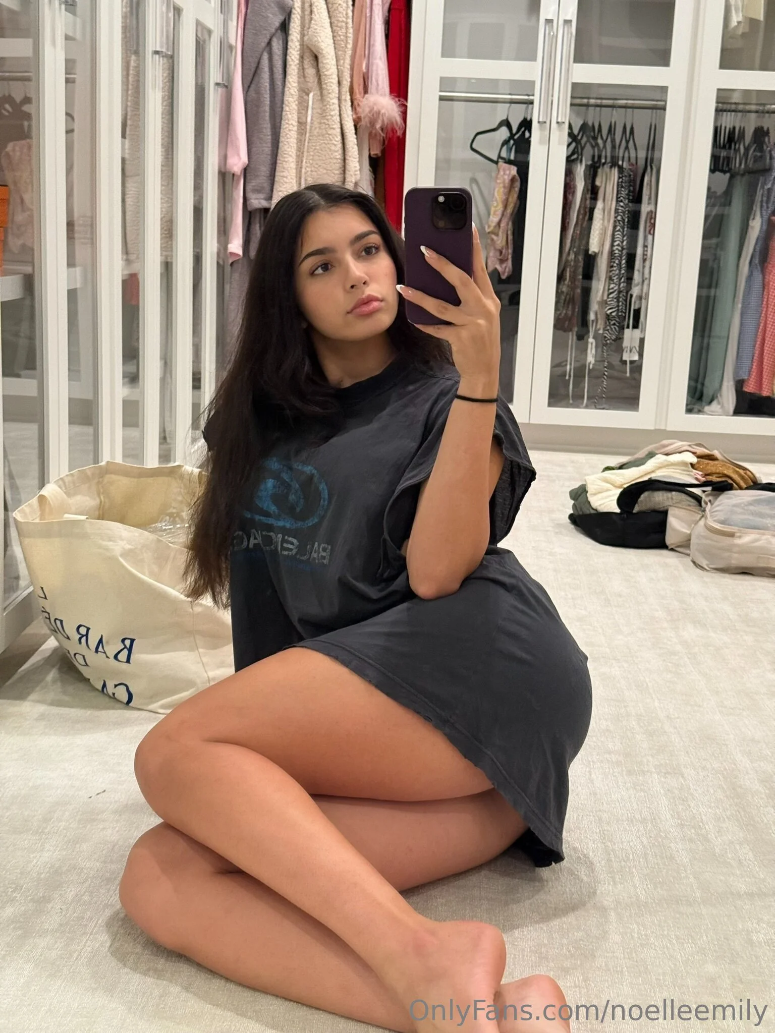 Noelle Emily photo #21