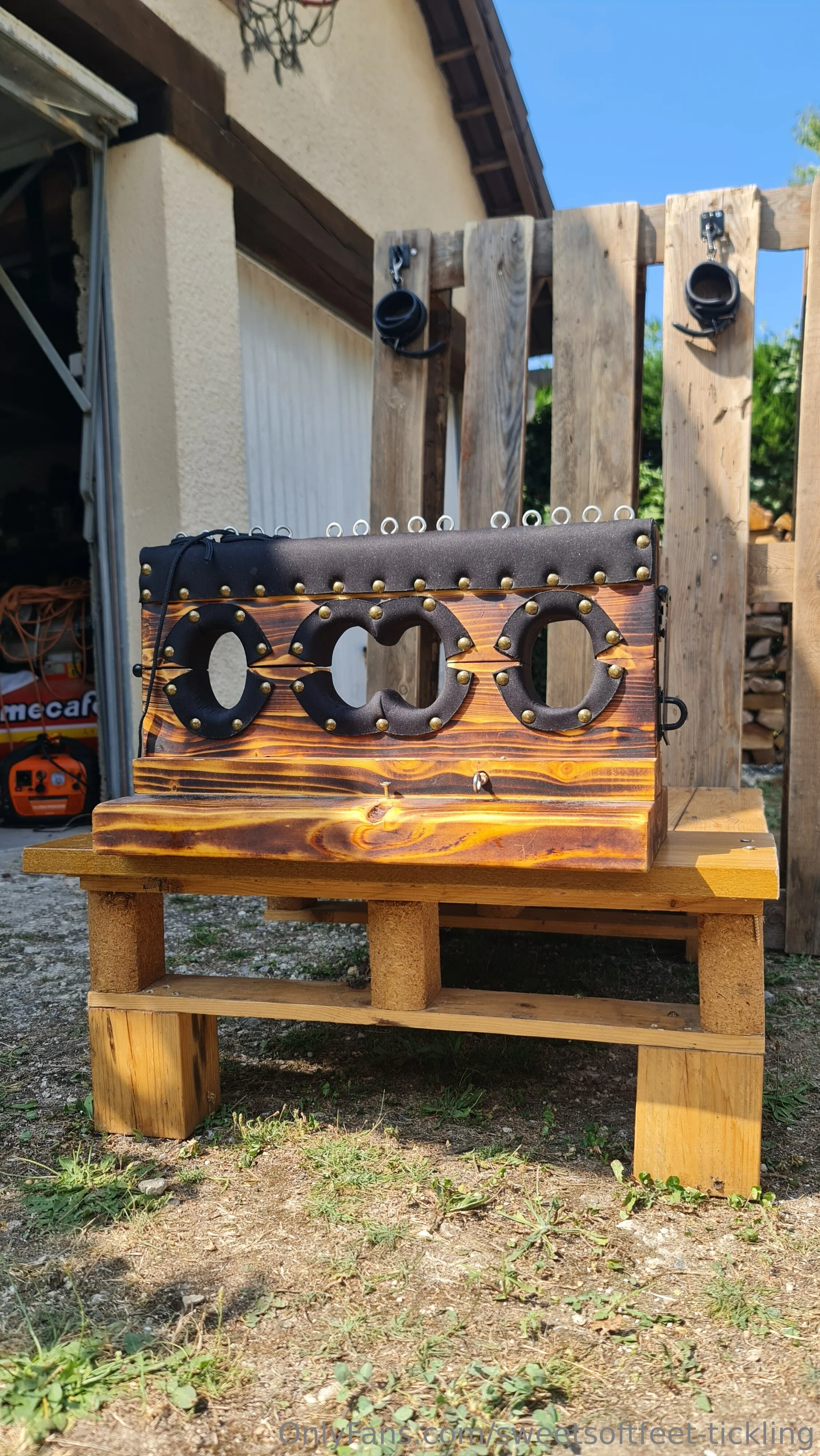 Sweetsoftfeet tickling experience photo #5