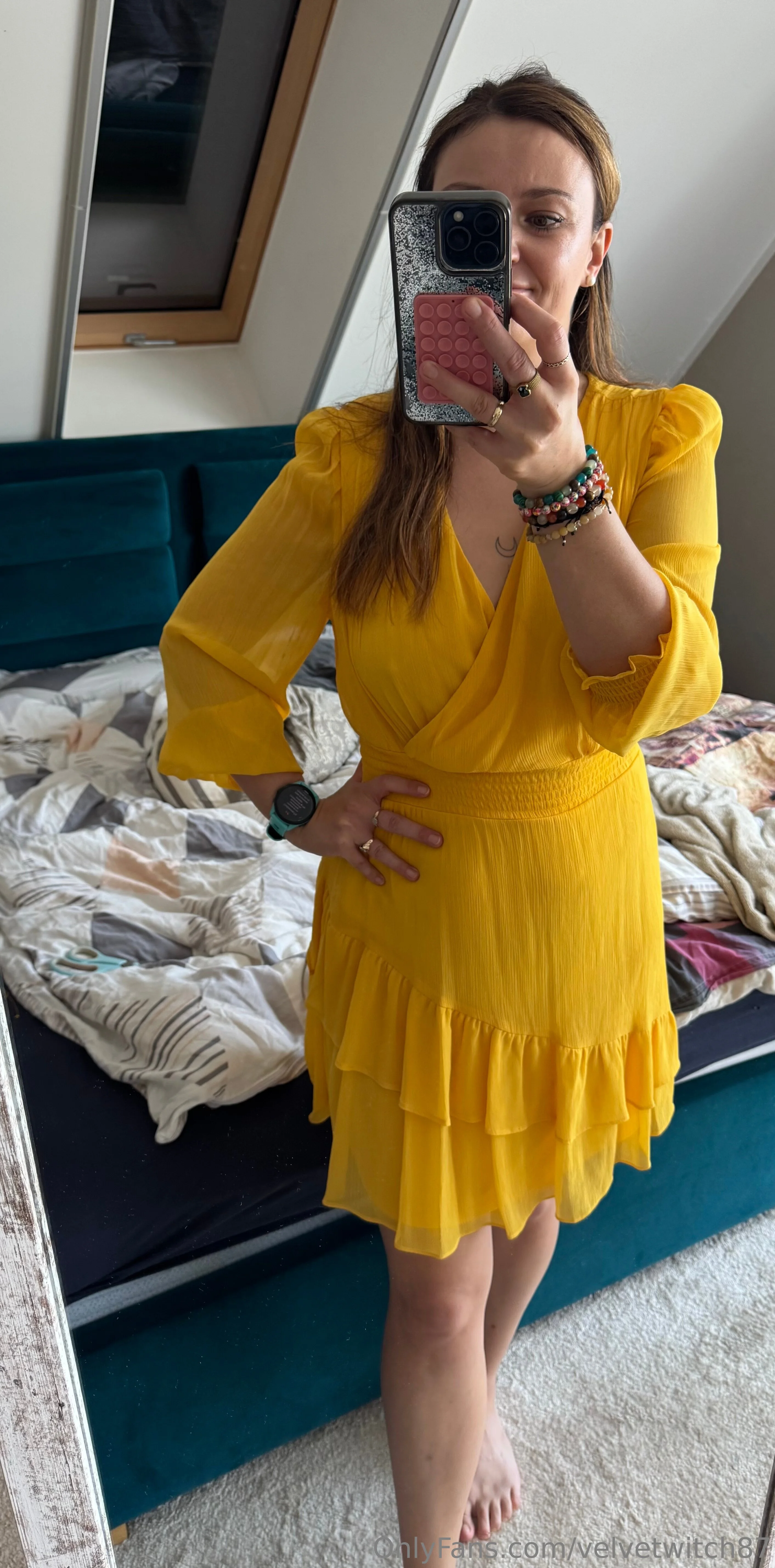 VelvetWitch photo #11