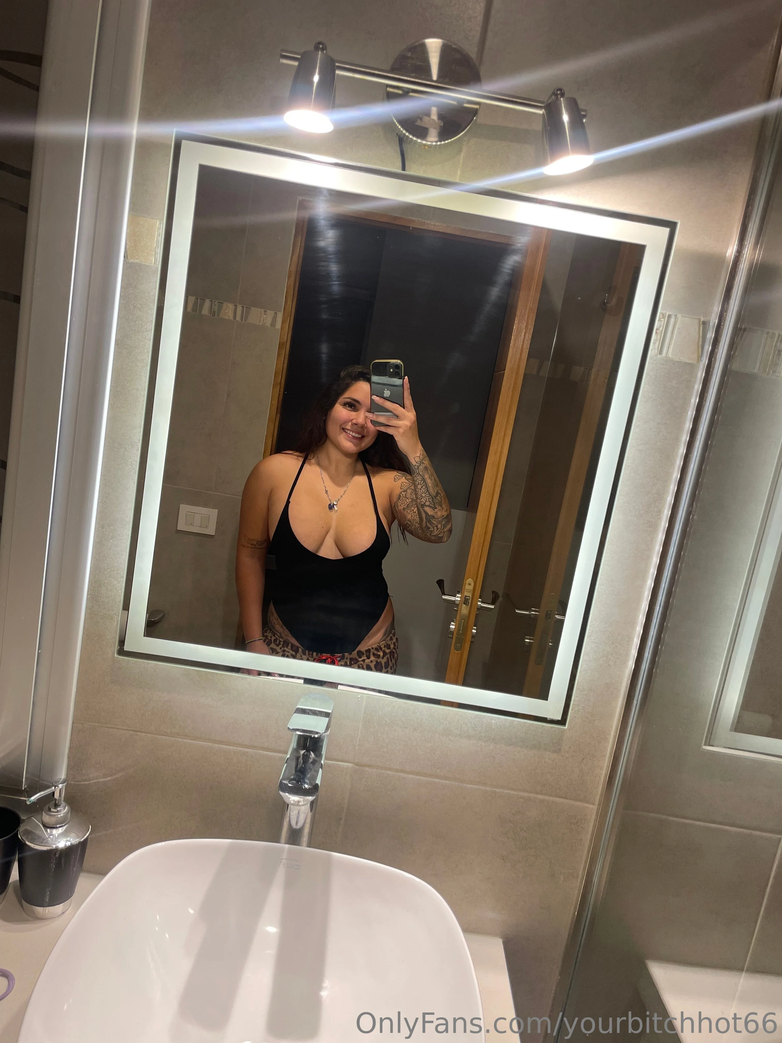 Tu perrita hot🔥🔥 photo #4