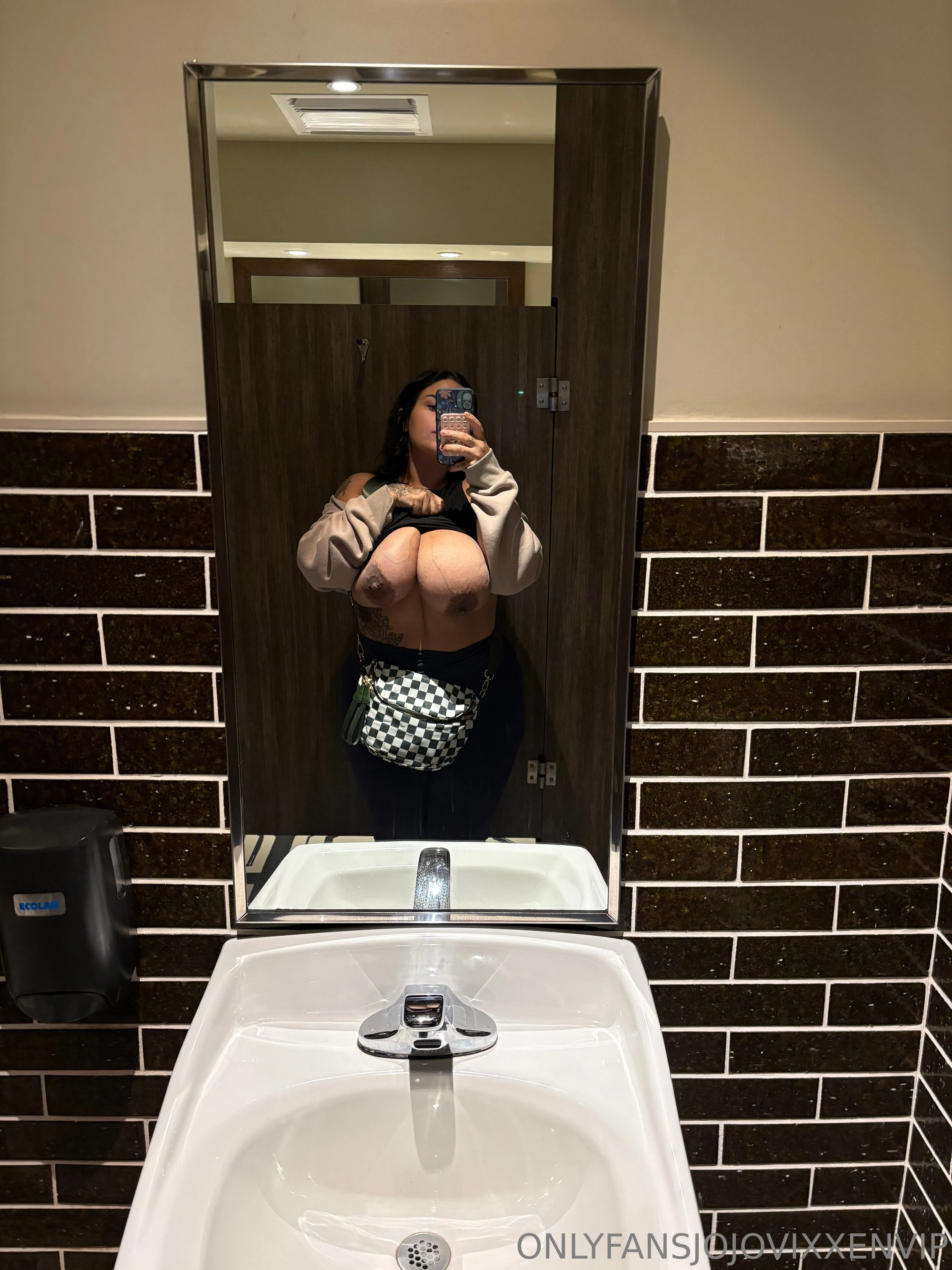 JOJO ✨ #1 BIGGEST TITS ON OF 🥇 photo #13