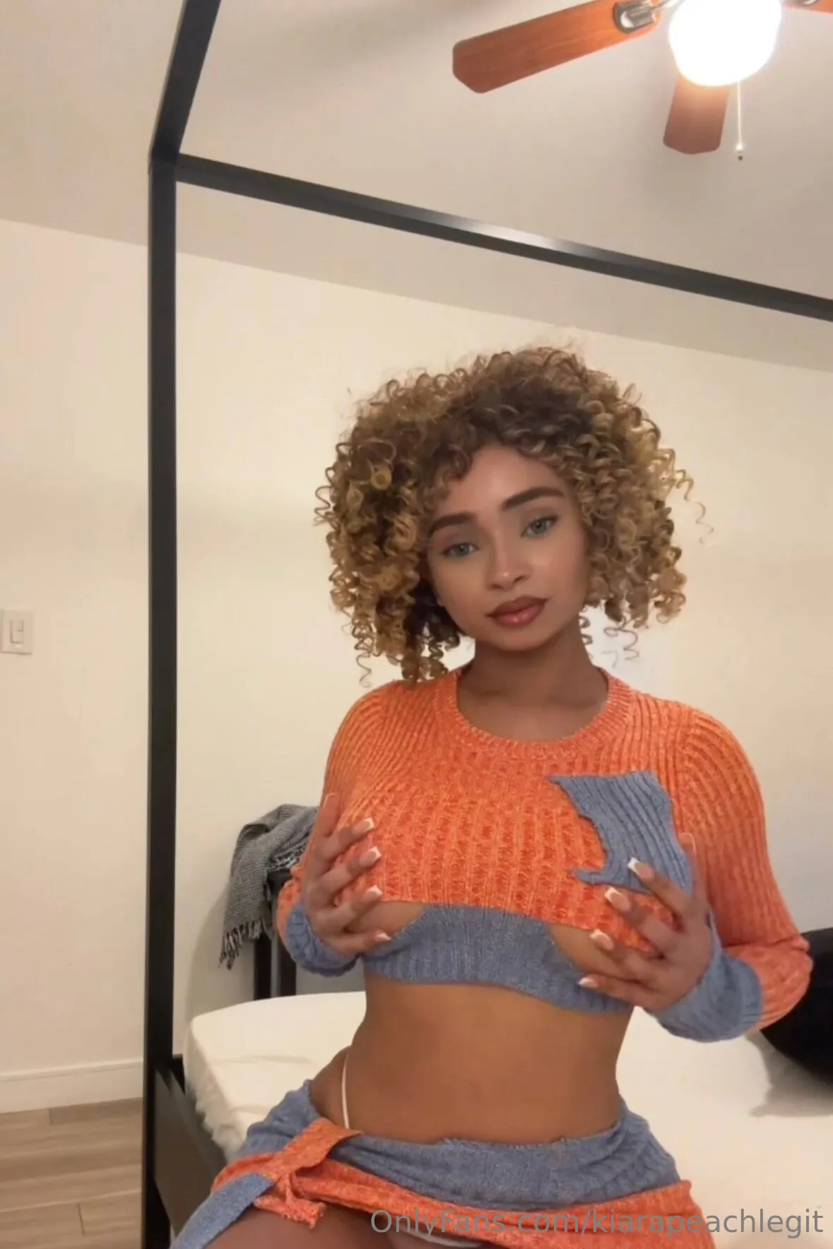 Kiara 🍑 photo #11