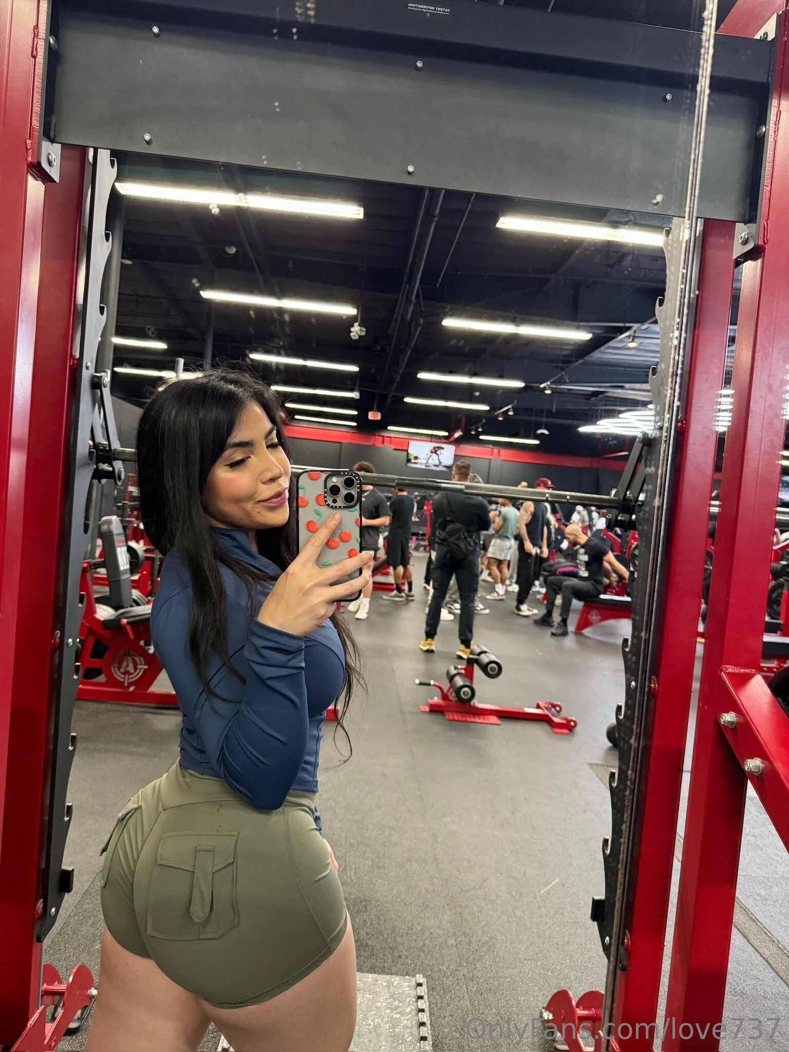 Nora (🏆 #1 rated FIT LATINA on OF 🏆) photo #31