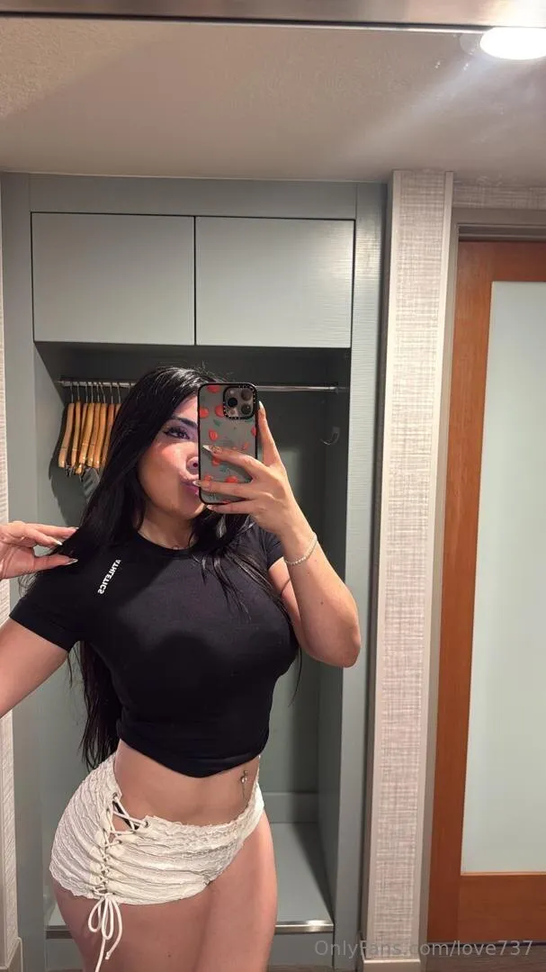 Nora (🏆 #1 rated FIT LATINA on OF 🏆) photo #20