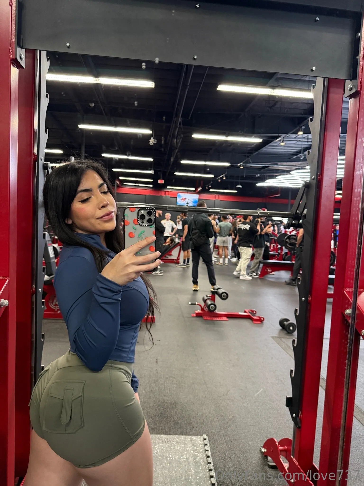 Nora (🏆 #1 rated FIT LATINA on OF 🏆) photo #16