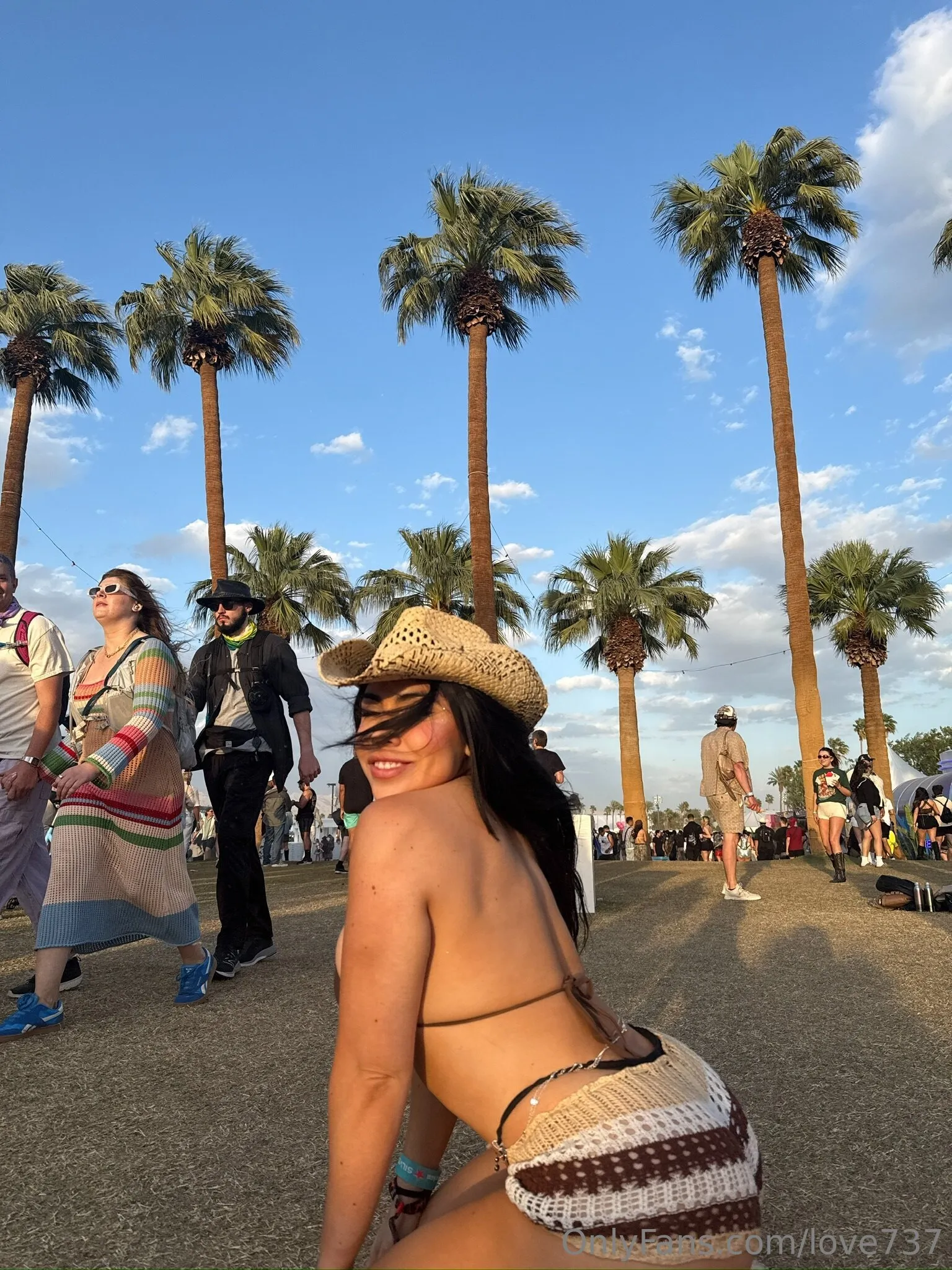 Nora (🏆 #1 rated FIT LATINA on OF 🏆) photo #14