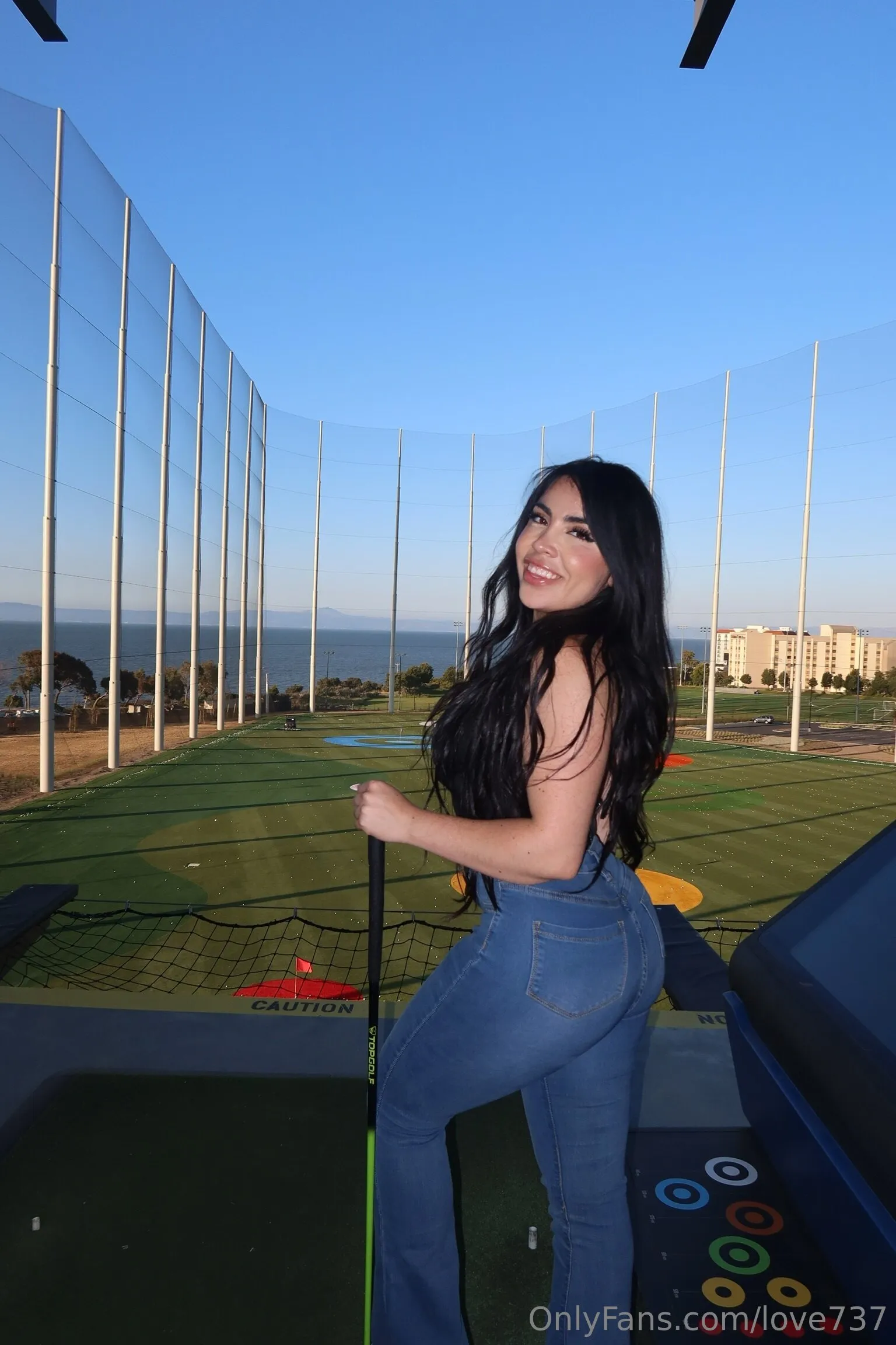 Nora (🏆 #1 rated FIT LATINA on OF 🏆) photo #2