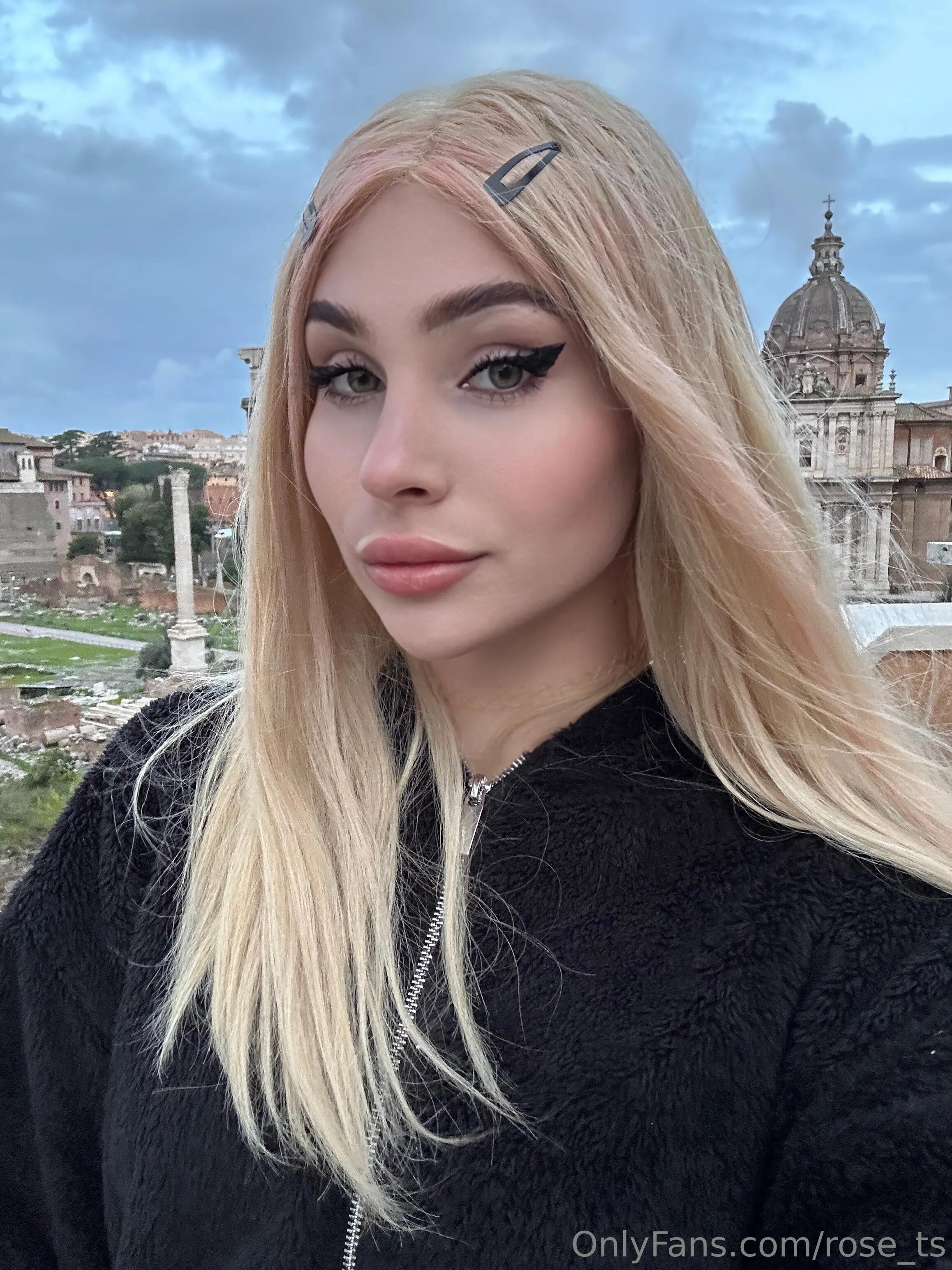 ⚧️𝙍𝙤𝙨𝙚🏳️‍⚧️𝙏𝙎⚧️ photo #1