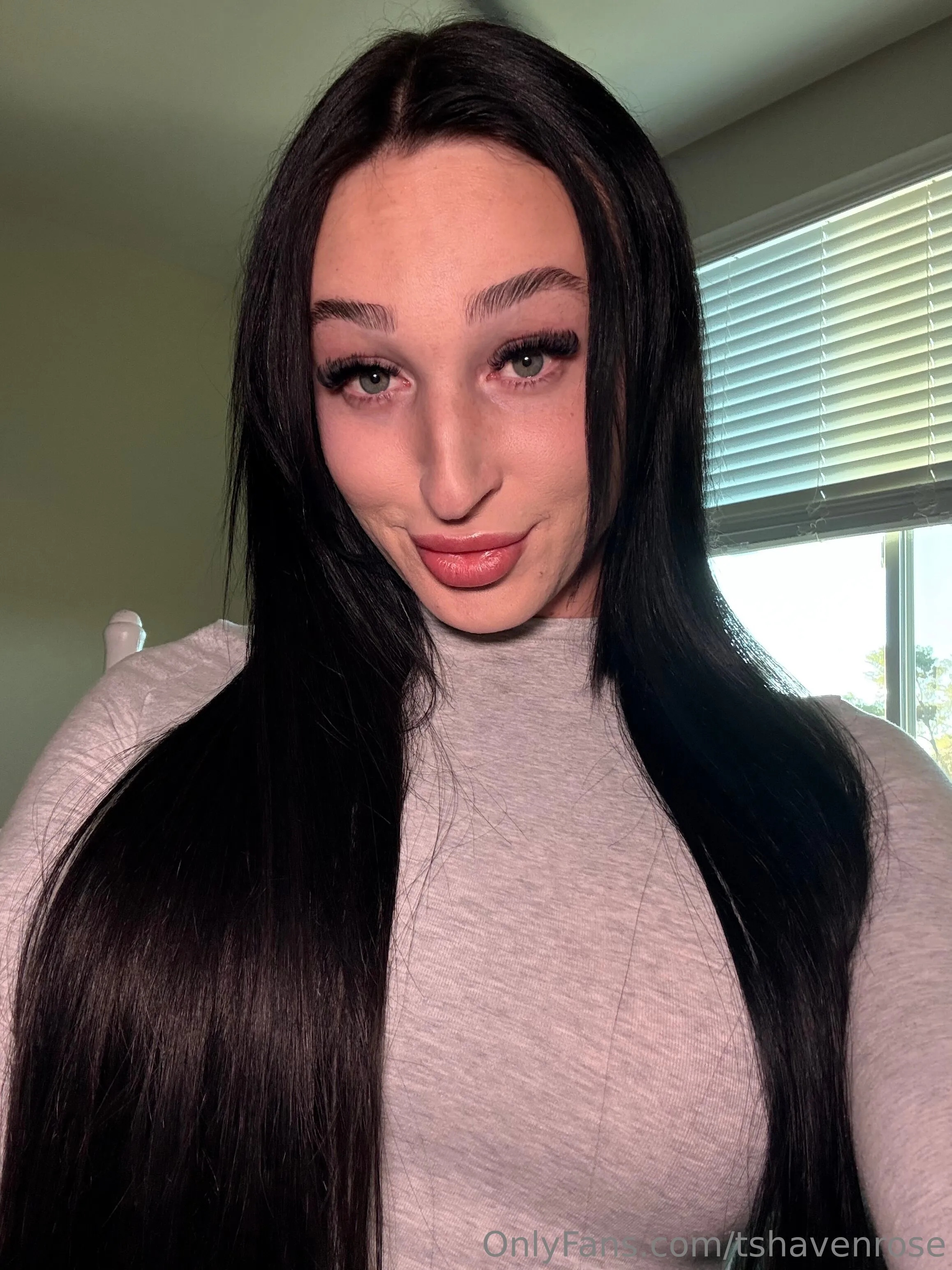 Haven Rose photo #37