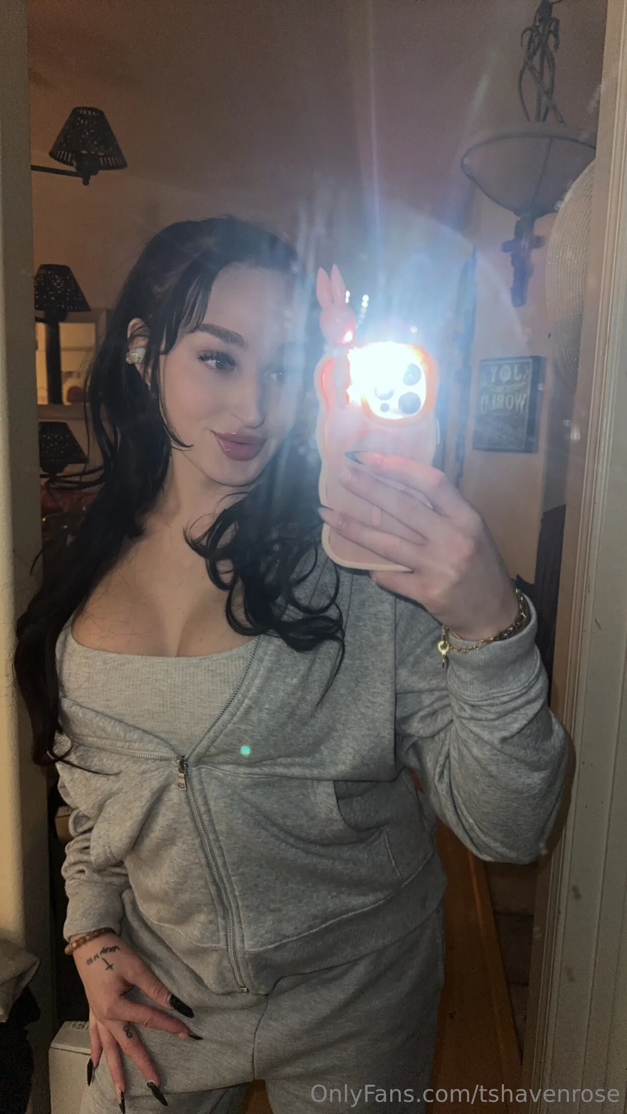 Haven Rose photo #30